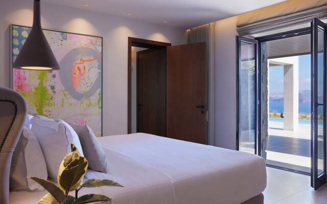 Aernia Suites & Art