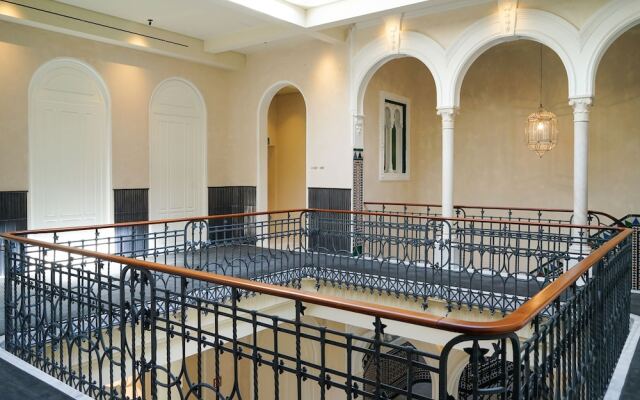 Mercer Plaza Sevilla 5 GL
