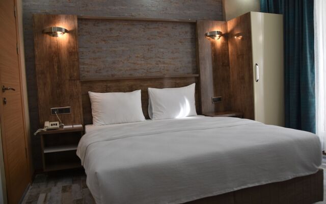 Tum Palace Otel