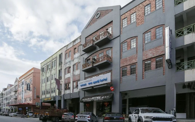 OYO 90157 One World Hotel