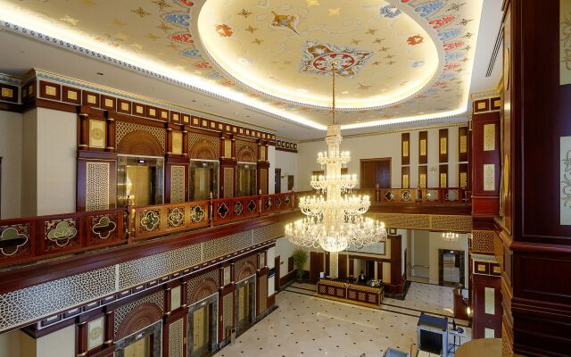 Meyra Palace