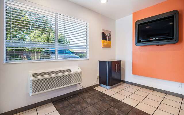 Motel 6 Corpus Christi, TX - Northwest