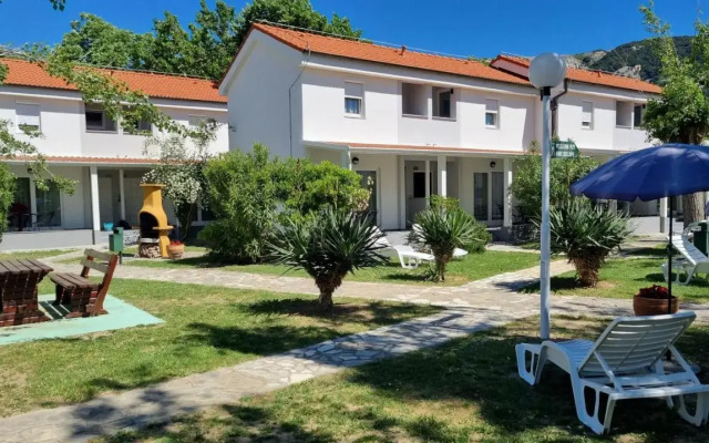 Ville Corinthia - Inh 33419