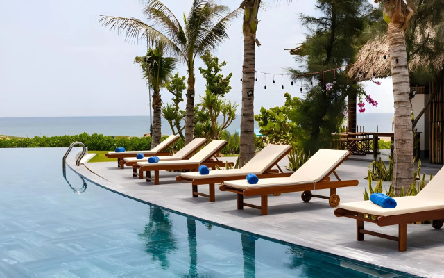 Stelia Beach Resort