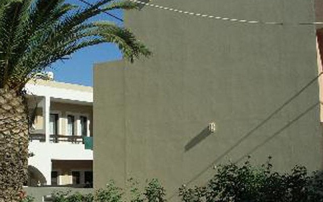 Danaos Beach Apartments