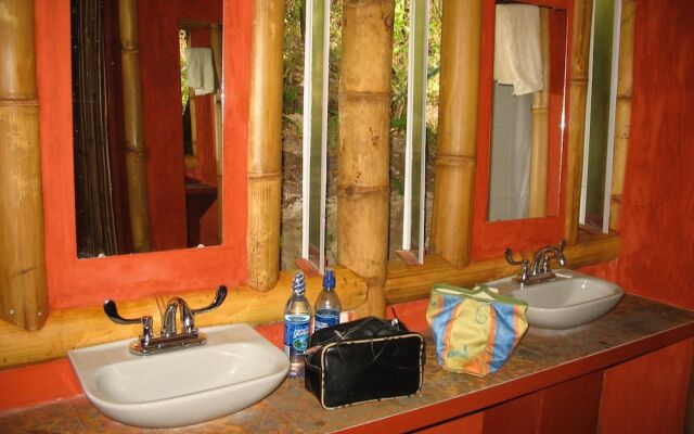 Hotel Reserva Natural Atitlan
