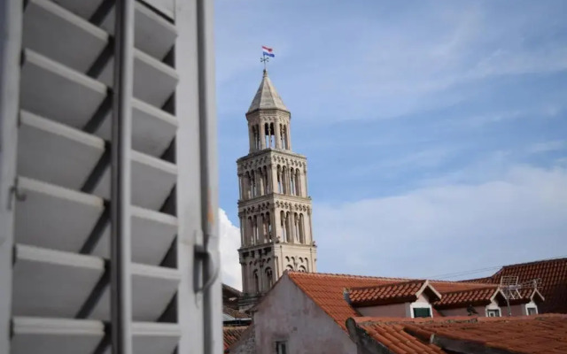 Old Town Hostel