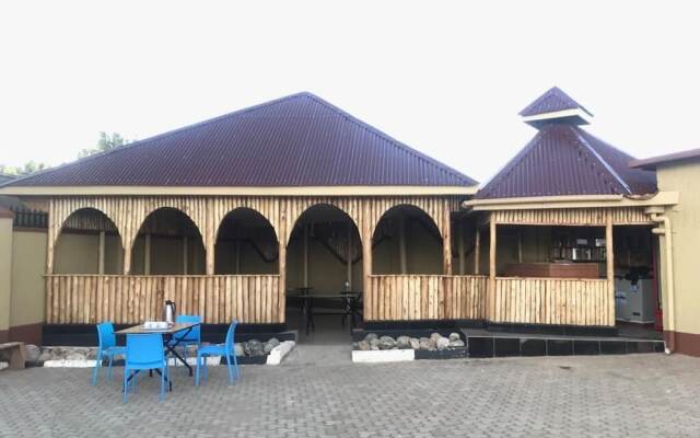 Golden View Hotel Ibanda