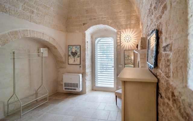 3195 Trullo Starbax by Perle di Puglia