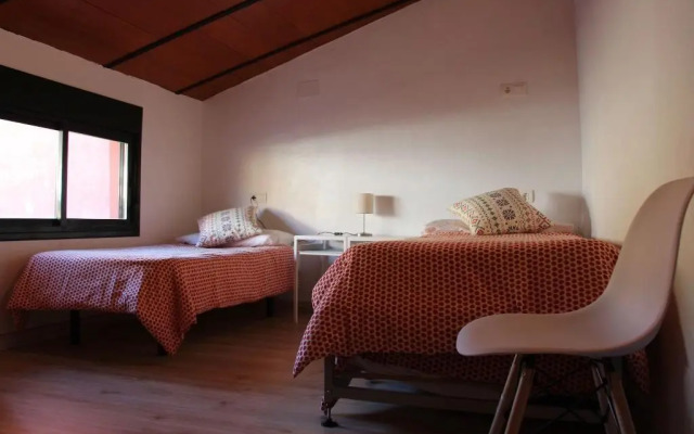 Hostel El Lago Caceres