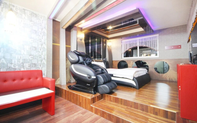 Gimcheon J Self Check-in Motel