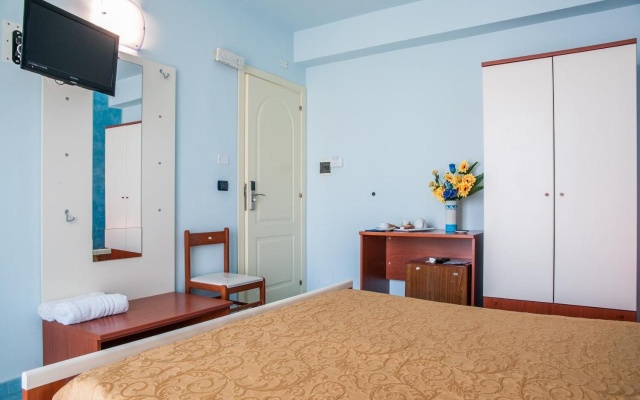 Megaron Hotel