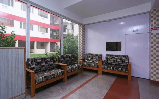 Matri Neer By OYO Rooms