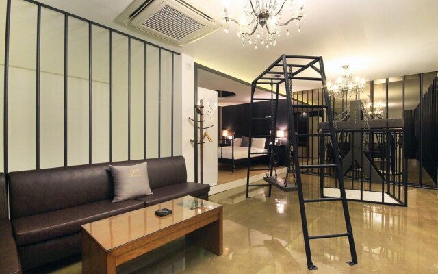 Iksan H Drive Hotel