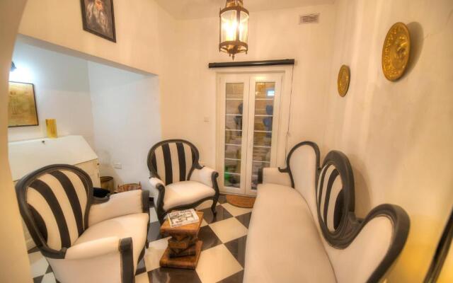 Spectacular spacious house with sun terrace ILJU1-1