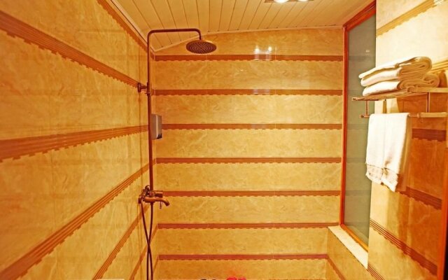 丽江居山行客栈