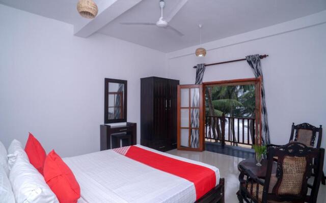 Oyo 435 Moon Beach Villa