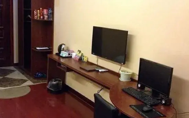 7 xing Ge Business Hotel