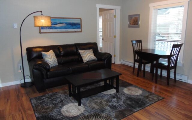 Strictly Moose Luxury Vacation Suites