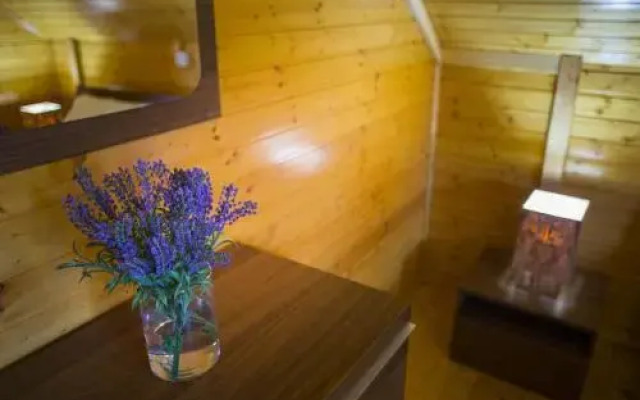 Ricky Chalet Near Troodos