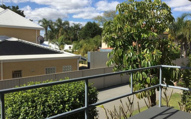Applecross Village Apartment