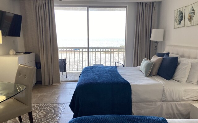 Aventura BeachFront Hotel Condos