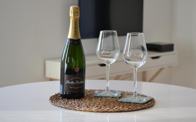 L'Emoustillant jacuzzi, unique et hors du temps