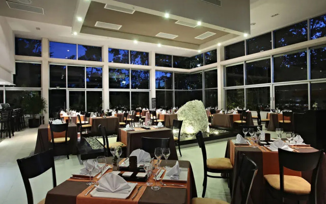 Penthouse with Terrace by Olahola