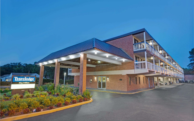 Travelodge by Wyndham Suites Virginia Beach Oceanfront