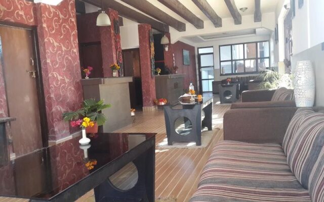 Hotel Srinagar