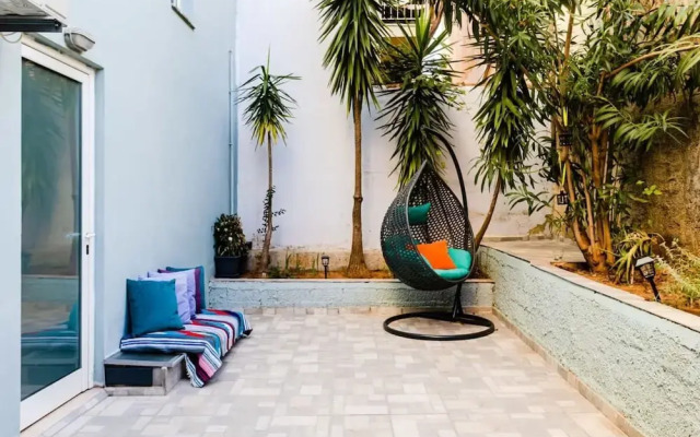 Urban Living Minicasa Nomad - Kalamata s Hideaway