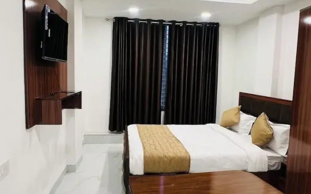 Hotel Shiv