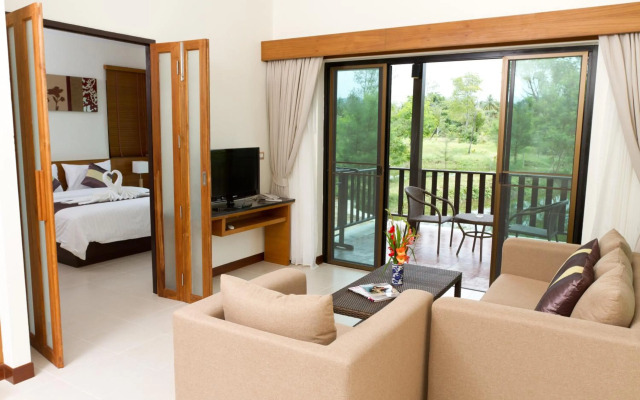 Khao Lak Blue Lagoon Resort