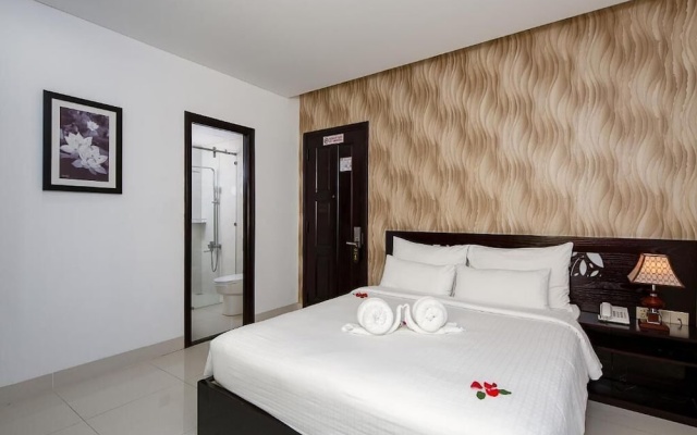 Dung Nam Hotel – Guest Rooms – Da Nang