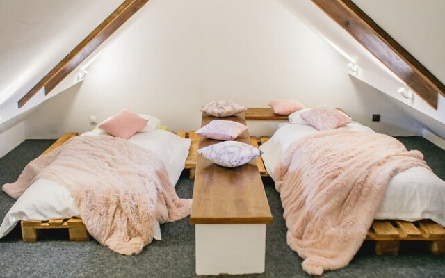 Bednarska 18 - Loft by Homeprime