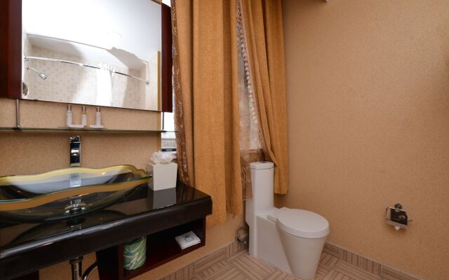 Baltimore Plaza Hotel