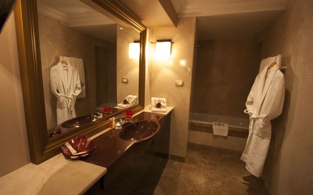 Prahova Plaza Hotel