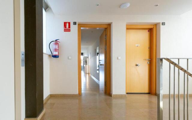 V011 - MARITIM - Roses