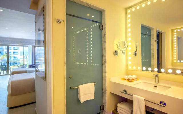 Planet Hollywood Cancun by Royalton, An Autograph Collection All-Inclusive Resort