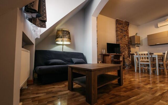 YellowBoot Aparthotel
