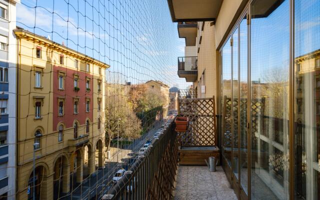 Boldrini Apartment With Balcony by Wonderful Italy