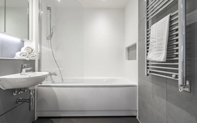 Two Bedroom Waterside Flat