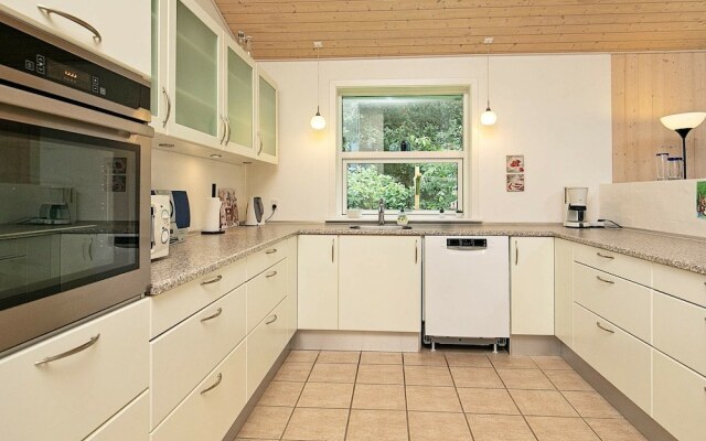 Enticing Holiday Home in Hals With Terrace
