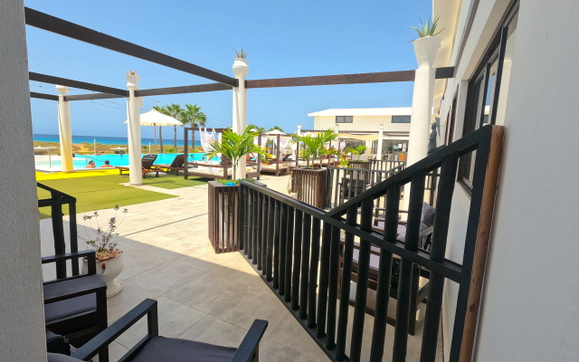 Hotel LIVVO Budha Beach