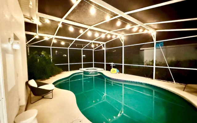 Westridge Super Exclusive 4BR Home Near Disney