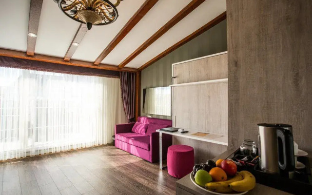 Bonne Sante Hotel