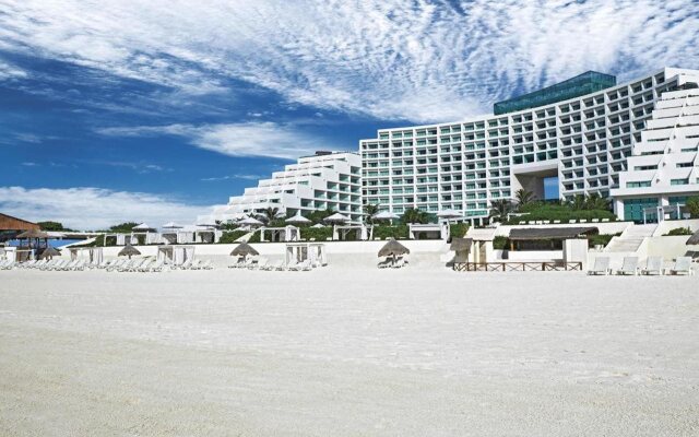 Live Aqua Beach Resort Cancún  - Adults Only - All Inclusive