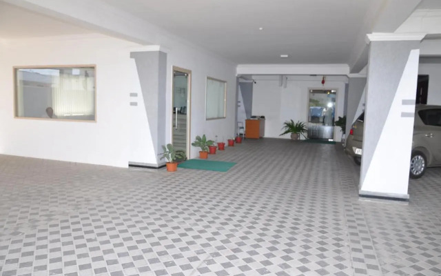 Luxor Park Service Apartment
