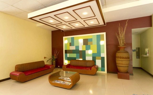 Holiday Spa Hotel