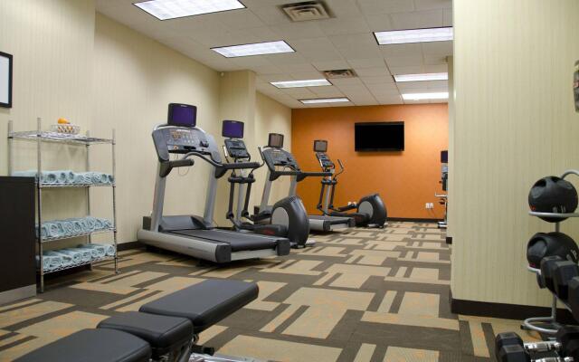 Courtyard by Marriott Waterbury Downtown